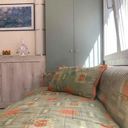 Apartment In 51422